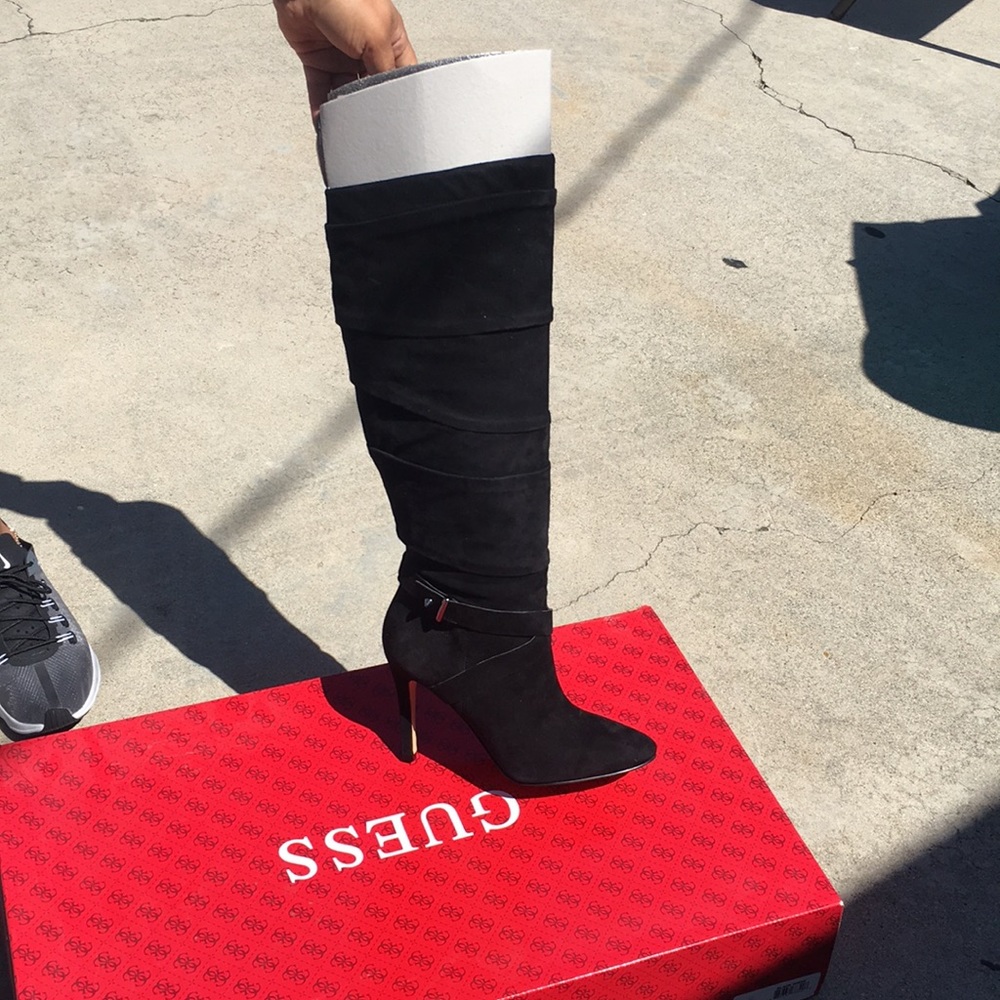Suede boots